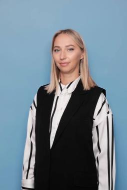 Попкова Ирина Александровна